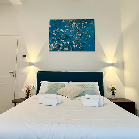 Apartment Balcony On Arena