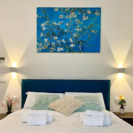 Apartment Balcony On Arena